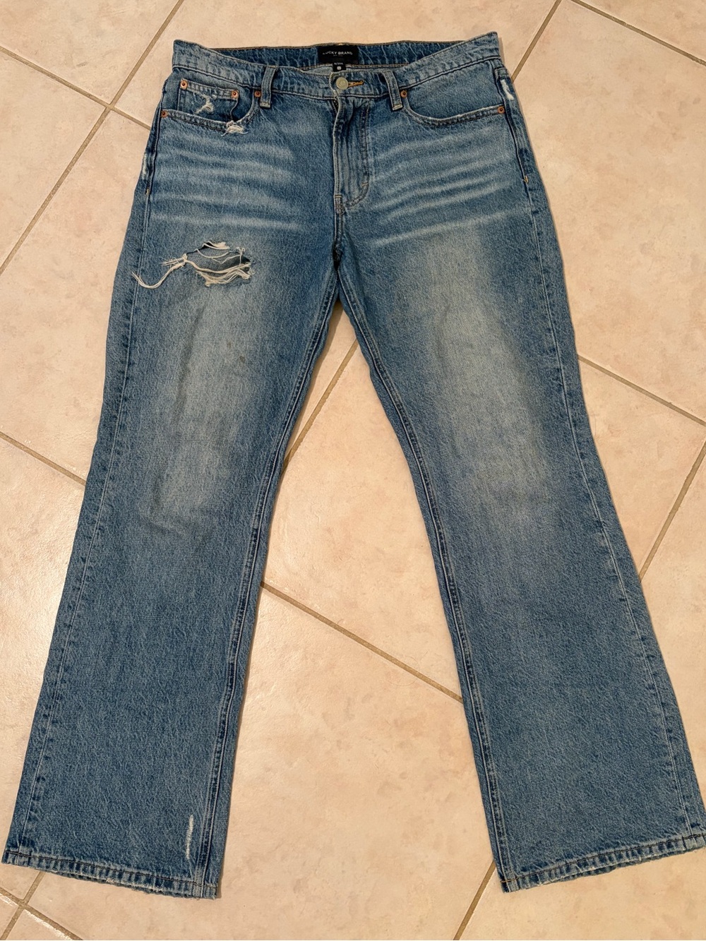 Lucky Brand Boyfriend Flare Distressed Jeans 8/29R